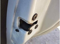 CERRADURA PUERTA TRASERA DERECHA 825020994R 