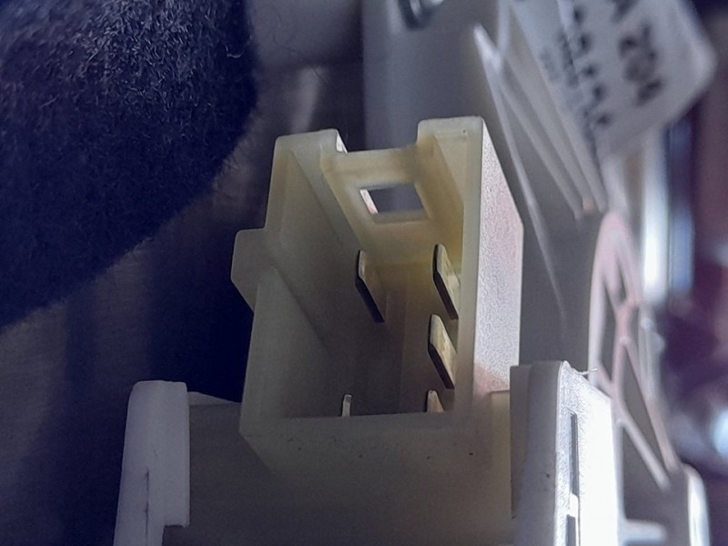 Recambio de elevalunas delantero derecho para mercedes-benz clase c (w204) berlina c 200 kompressor (204.041) referencia OEM IAM