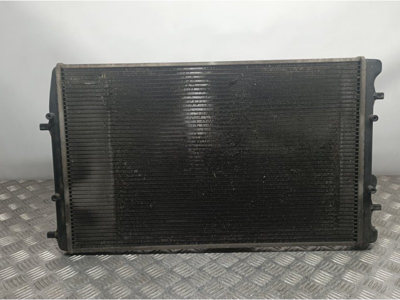 Recambio de radiador agua para volkswagen polo (9n3) advance referencia OEM IAM 6Q0121253E  