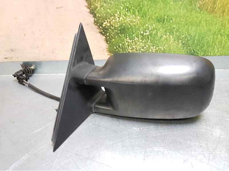 Recambio de retrovisor izquierdo para volkswagen passat berlina (312) arriva referencia OEM IAM   C/M