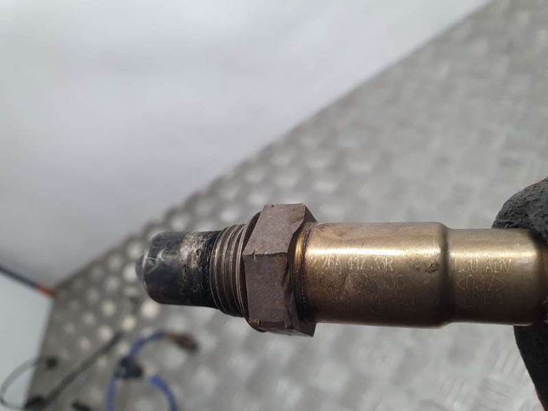 Recambio de sonda lambda para nissan x-trail (t32) acenta referencia OEM IAM 226A41733R 0281004221 BOSCH