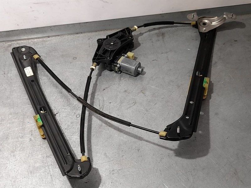 Recambio de elevalunas delantero derecho para volkswagen golf vii lim. advance bluemotion referencia OEM IAM 5G4837462G C0353310