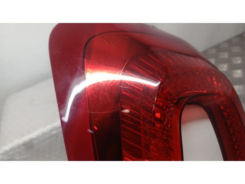 Recambio de piloto trasero izquierdo para fiat 500 c (312_) 1.0 mild hybrid (312.ayd1b) referencia OEM IAM 52007424 ROZADO 