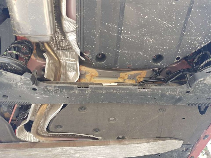 Recambio de puente trasero para mitsubishi colt 100t motion referencia OEM IAM MQ006810  TAMBOR