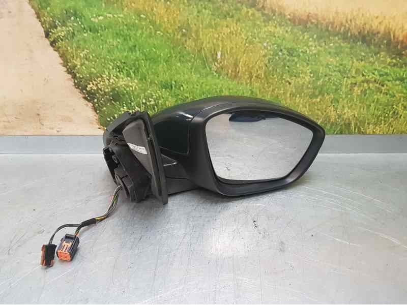 Recambio de retrovisor derecho para peugeot 308 sw access referencia OEM IAM  2 CLAVIJAS, 7 Y 2 CABLES ELECTRICO