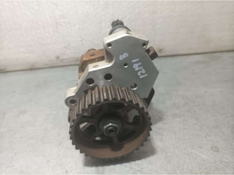 Recambio de bomba alta presion para renault megane ii berlina 3p confort dynamique referencia OEM IAM 8200108225 0445010075 BOSC