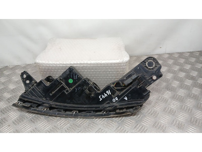 Recambio de piloto delantero derecho para citroën c5 aircross (ac_, aj_, ar_, a4_) 1.5 bluehdi 130 (acyhzj, acyhzr) referencia O