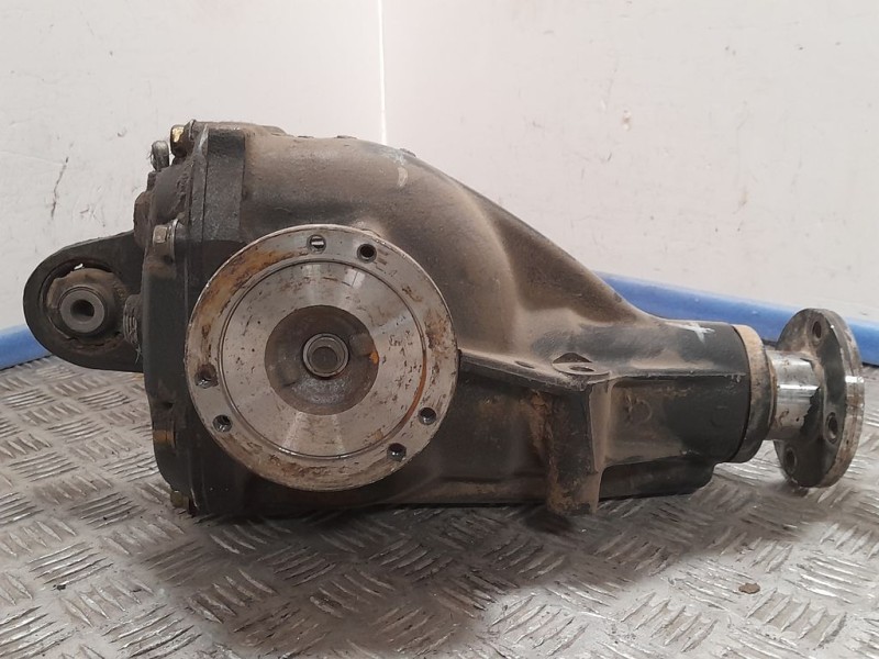 Recambio de diferencial delantero para nissan terrano/terrano.ii (r20) elegance referencia OEM IAM 38511G23007  