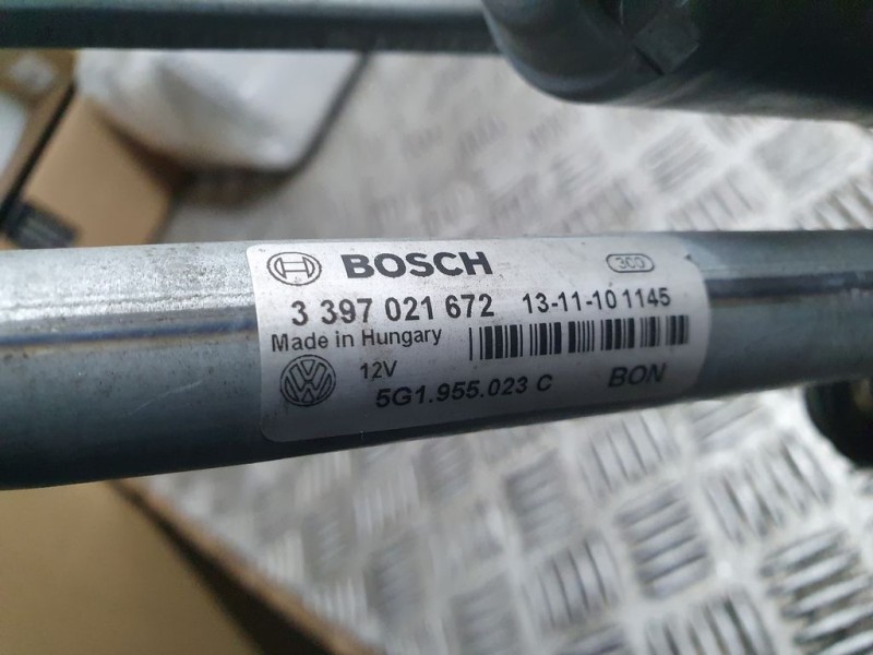 Recambio de motor limpia delantero para volkswagen golf vii lim. advance bluemotion referencia OEM IAM 5G1955023C 3397021672 BOS