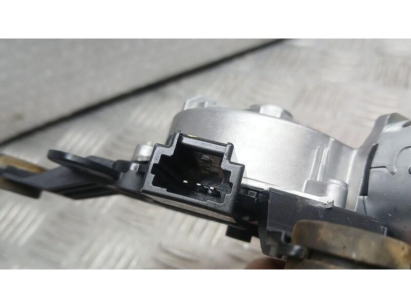 Recambio de motor limpia trasero para dacia sandero essential referencia OEM IAM 287109280R VALEO W213709