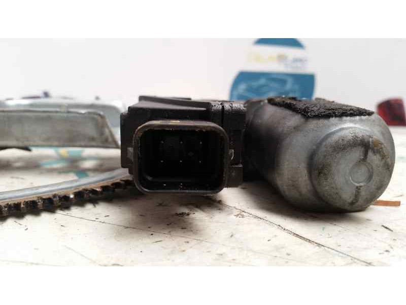 Recambio de elevalunas delantero izquierdo para opel corsa c blue line referencia OEM IAM   ELECTRICO