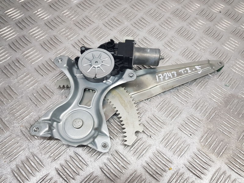 Recambio de elevalunas trasero izquierdo para suzuki swift v (az) 1.0 shvs (a2l310) referencia OEM IAM 8356061M00 2 PINS 