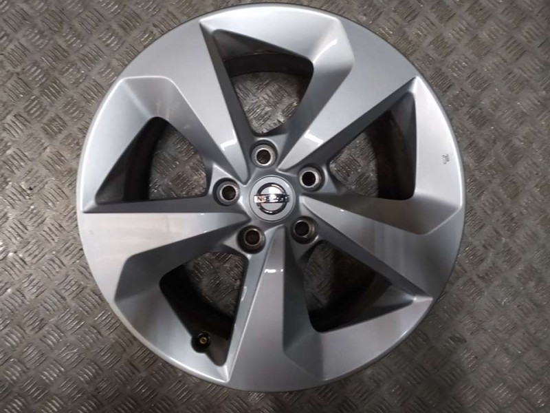 Recambio de juego llantas aluminio para nissan qashqai (j11) acenta referencia OEM IAM 7X17 5 TORN ET 40 ALUMINIO 