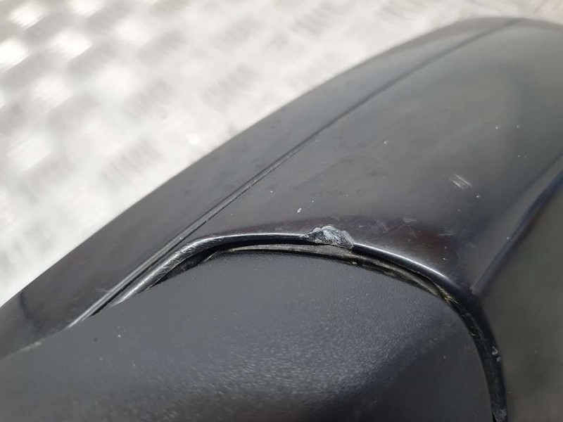 Recambio de retrovisor izquierdo para dodge avenger se referencia OEM IAM SIN REF  ELECTRICO 5 PINES TOCADO