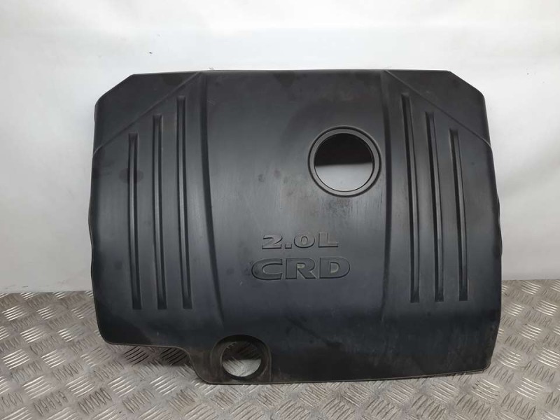 Recambio de tapa motor para dodge avenger se referencia OEM IAM SIN REF  