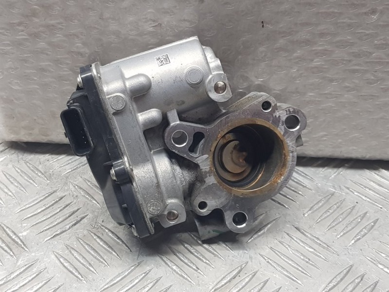 Recambio de caja mariposa egr para renault trafic furgón l1h1 2,9t referencia OEM IAM 147100361R 1501000461 DENSO