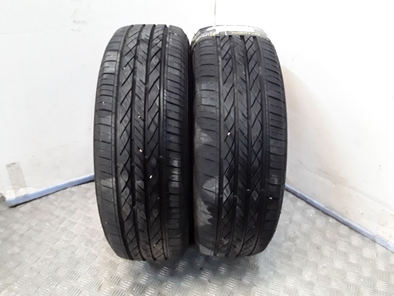 Recambio de neumatico pareja para neumaticos reutilizados - referencia OEM IAM 2357016106H TRACMAX 235/70/16/106H