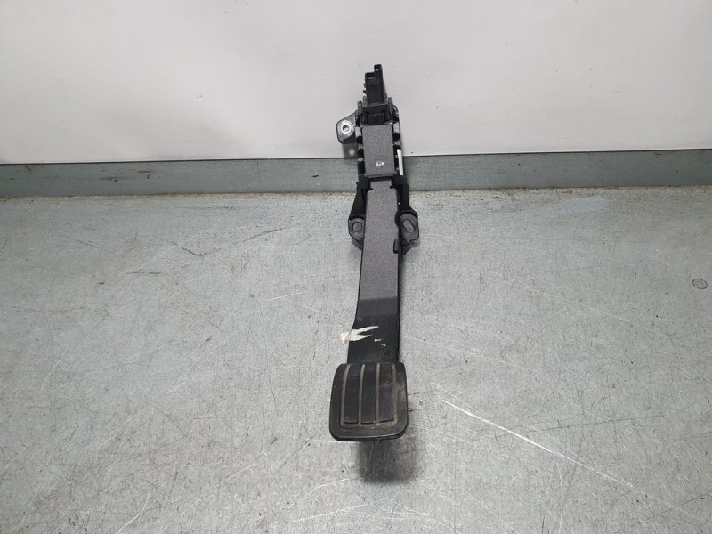 Recambio de potenciometro pedal para peugeot 208 (p2) active referencia OEM IAM 9827704480 6PV01352401 