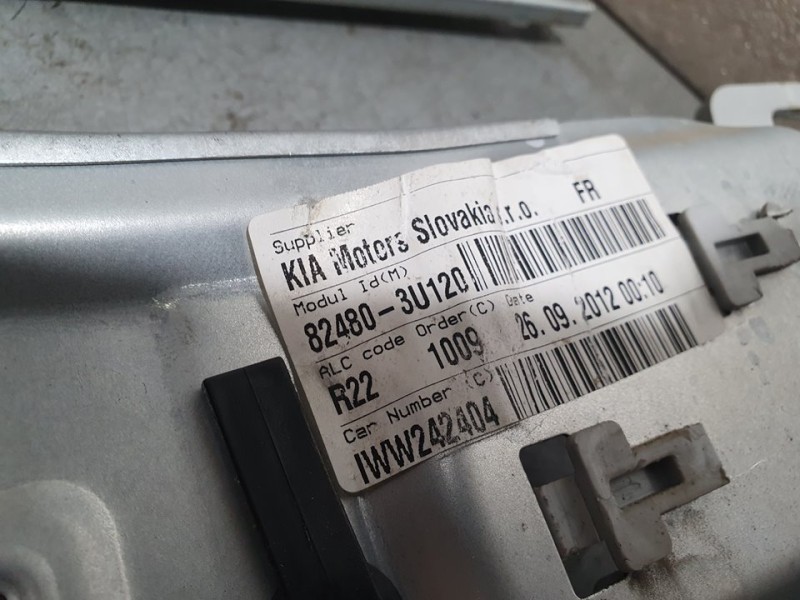 Recambio de elevalunas delantero derecho para kia sportage concept 4x2 referencia OEM IAM 824803U120  ELECTRICO 2 PINES