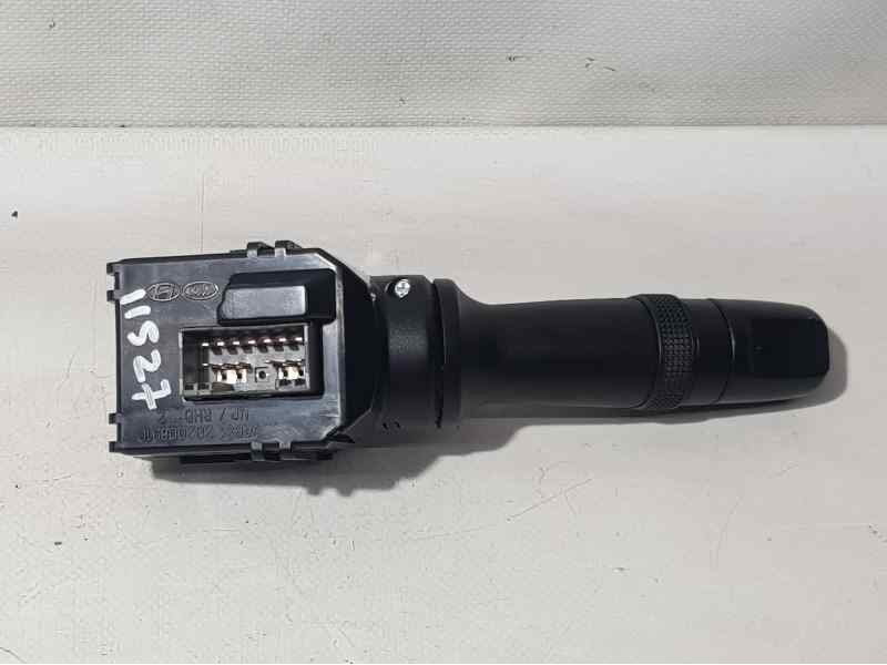 Recambio de mando limpia para kia sorento concept 2wd referencia OEM IAM 202008910  