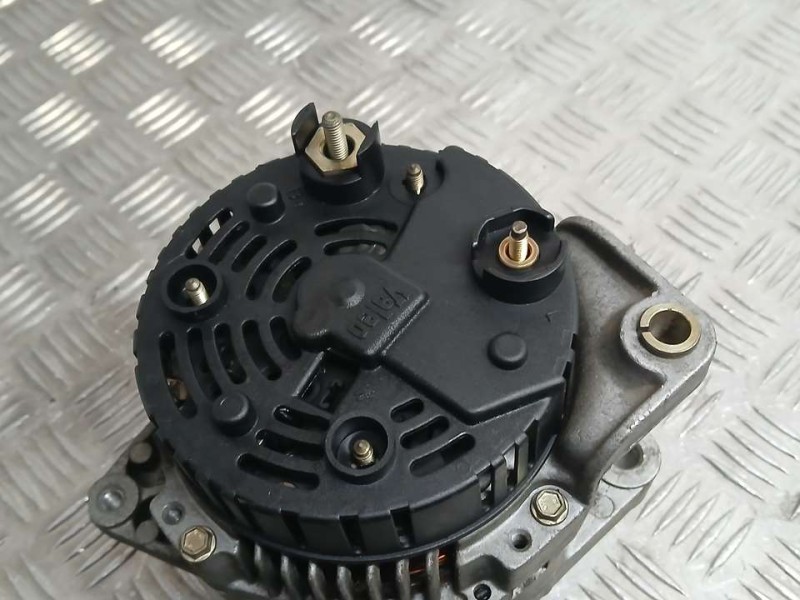 Recambio de alternador para renault megane i berlina hatchback (ba0) 1.6e rn referencia OEM IAM 7700424583 2541984R VALEO