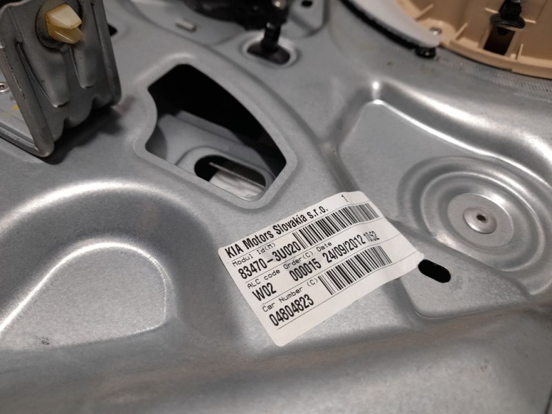 Recambio de elevalunas trasero izquierdo para kia sportage concept 4x2 referencia OEM IAM 834703U020  ELECTRICO