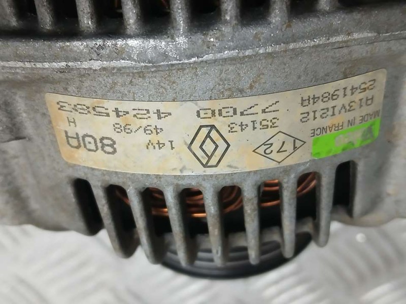 Recambio de alternador para renault megane i berlina hatchback (ba0) 1.6e rn referencia OEM IAM 7700424583 2541984R VALEO