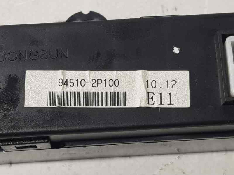 Recambio de pantalla multifuncion para kia sorento concept 2wd referencia OEM IAM 945102P100  