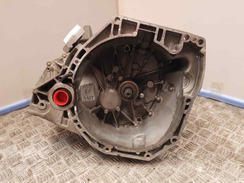 Recambio de caja cambios para nissan juke (f15) acenta referencia OEM IAM TL4143 S088131 6VELOCIDADES