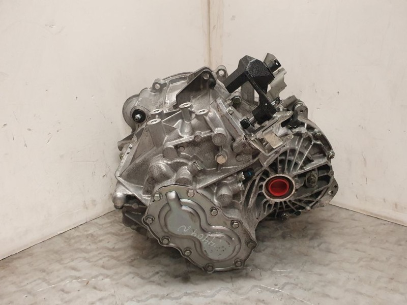 Recambio de caja cambios para chevrolet lacetti sx referencia OEM IAM BW3261 BF030175 5VELOCIDADES