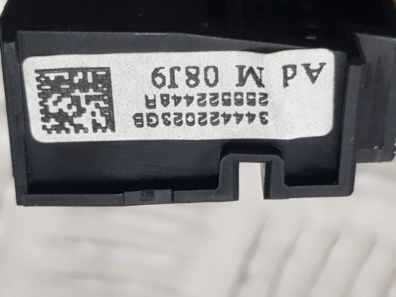 Recambio de mando radio para renault trafic furgón l1h1 2,9t referencia OEM IAM 255522448R  