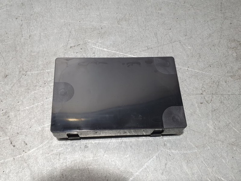 Recambio de cargador inductivo para peugeot 208 (p2) active referencia OEM IAM 981340328001 A2C9708010900 CONTINENTAL