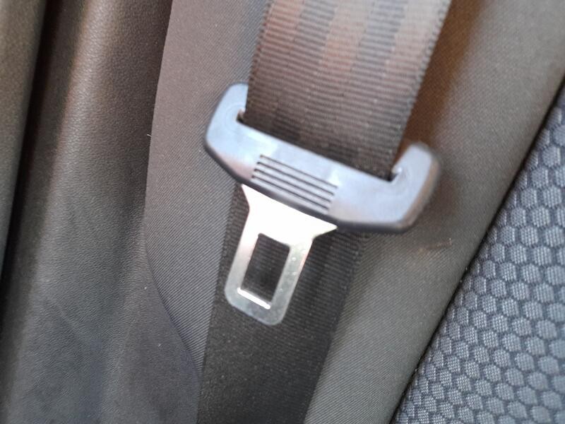 Recambio de cinturon seguridad trasero derecho para audi a1 sportback (8xa, 8xf) 1.6 tdi referencia OEM IAM 8X0857805DV04  