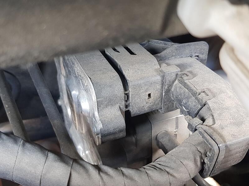 Recambio de abs para kia niro i (de) 1.6 gdi hybrid referencia OEM IAM 58620G2300  C/ BOMBA DE FRENO Y CON SERVOFRENO