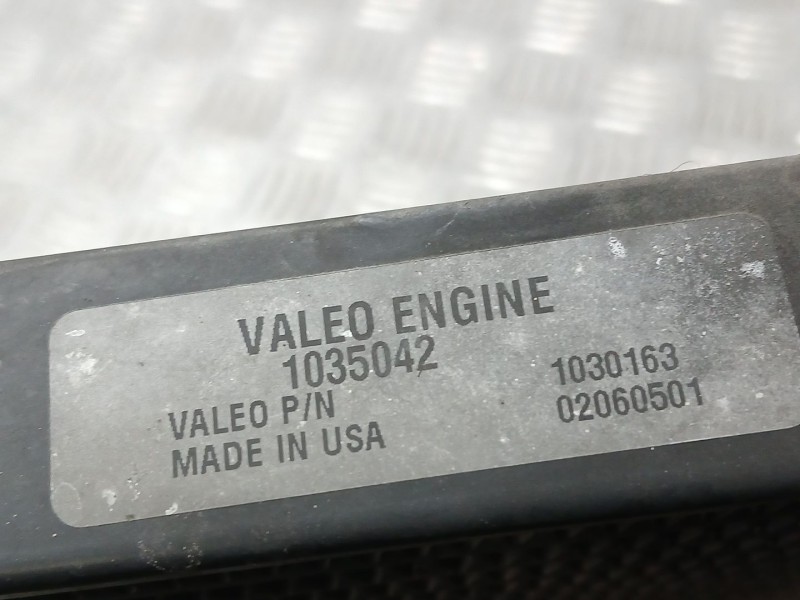 Recambio de intercooler para mercedes-benz clase m (w163) ml 270 cdi (163.113) referencia OEM IAM A1635000700 VALEO 02060501 103