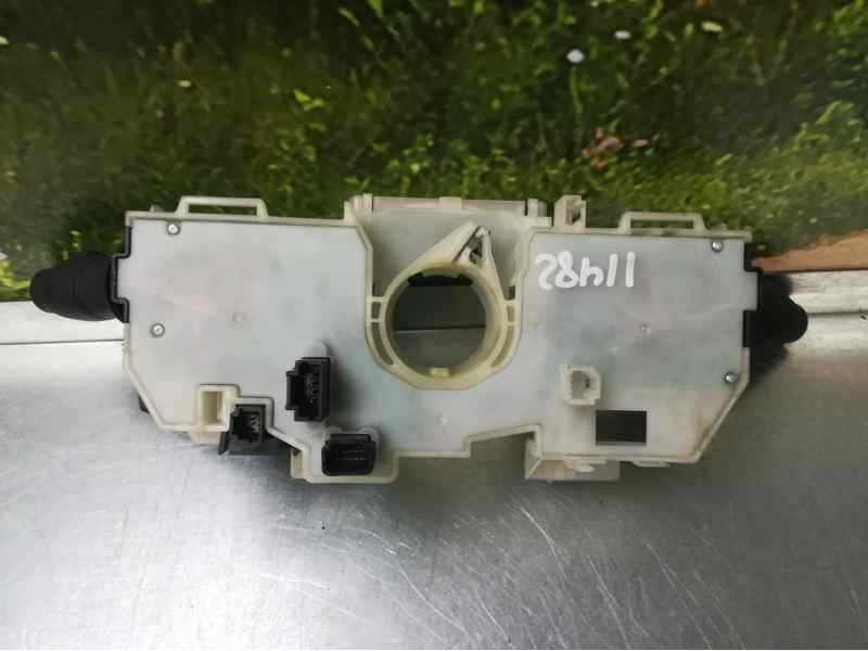 Recambio de mando luces y limpia para renault megane iii sport tourer limited referencia OEM IAM 255670019R  