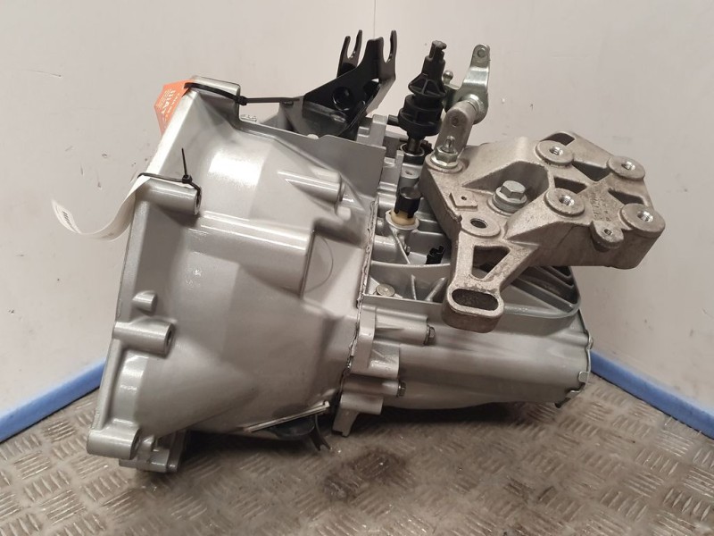 Recambio de caja cambios para citroën jumper grossraumkasten 2.2 blue-hdi fap cat referencia OEM IAM 20GP20 CI29062514 6VELOCIDA