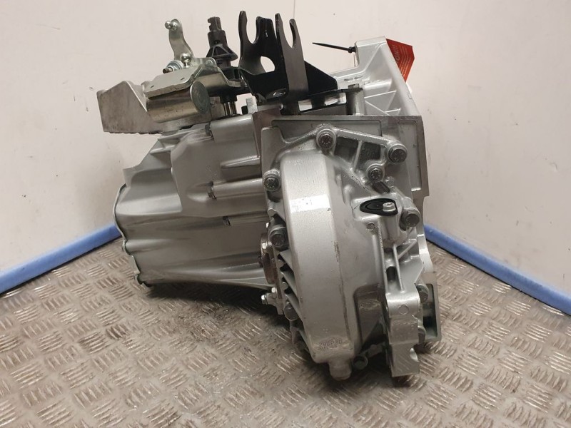 Recambio de caja cambios para citroën jumper grossraumkasten 2.2 blue-hdi fap cat referencia OEM IAM 20GP20 CI29062514 6VELOCIDA