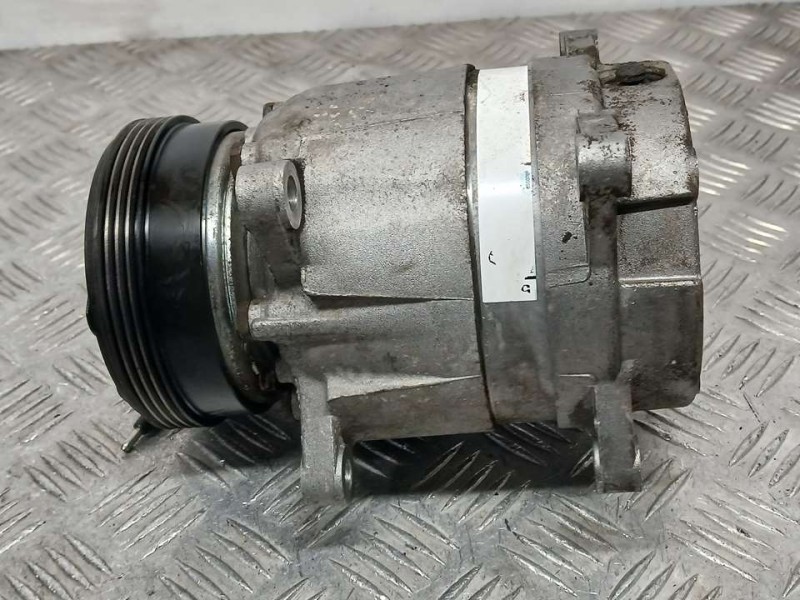 Recambio de compresor aire acondicionado para renault megane i berlina hatchback (ba0) 1.6e rn referencia OEM IAM 6560470  