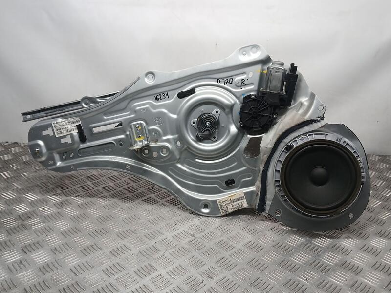 Recambio de elevalunas delantero izquierdo para kia sportage x-tech 4x2 referencia OEM IAM 82470-3U120  ELECTRICO 6 PINS