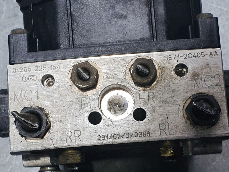 Recambio de abs para ford mondeo berlina (ge) ambiente referencia OEM IAM 3S712C405AA 0265225154 BOSCH