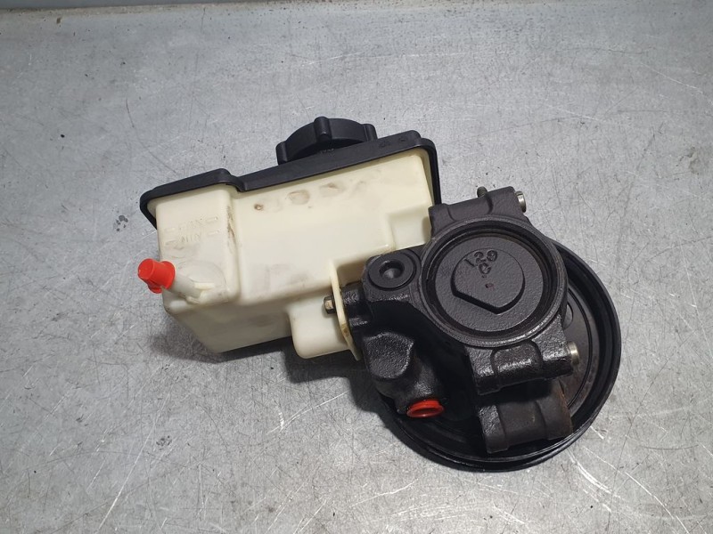 Recambio de bomba direccion para ford mondeo berlina (ge) ambiente referencia OEM IAM 1506930  