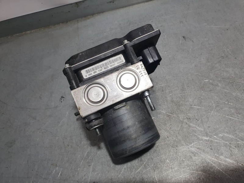 Recambio de abs para peugeot 5008 confort referencia OEM IAM 9674677580 0265230304 BOSCH