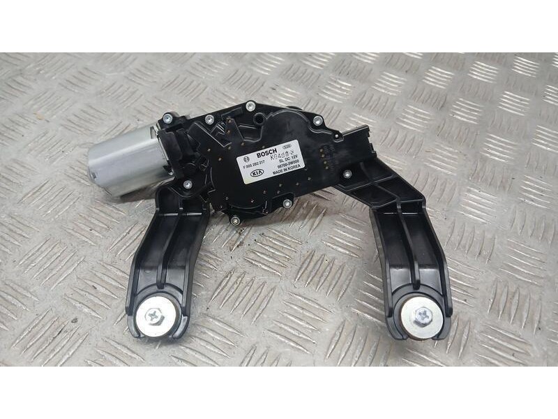 Recambio de motor limpia trasero para kia sportage x-tech 4x2 referencia OEM IAM 987003W000 BOSCH F00S2B2217