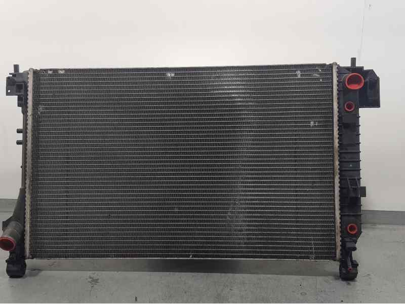 Recambio de radiador agua para saab 9-3 cabrio 2.0 t vector referencia OEM IAM 870813D  VALEO