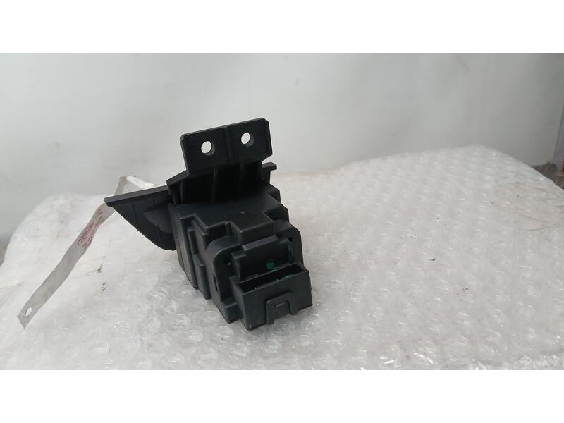 Recambio de conmutador de arranque para bmw serie 1 berlina (e81/e87) 120d referencia OEM IAM 693370803  10862510