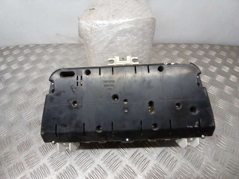 Recambio de cuadro instrumentos para toyota corolla verso (r1) 1.8 luna referencia OEM IAM 838000F020L MB2574203649 DENSO