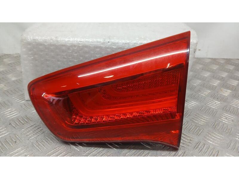 Recambio de piloto trasero derecho interior para kia sportage x-tech 4x2 referencia OEM IAM 924063W610 TOCADO VER FOTO 