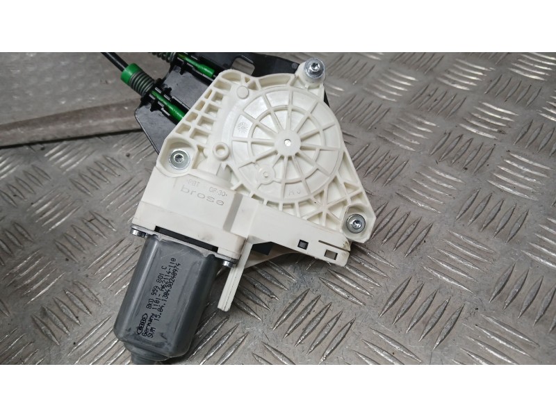 Recambio de elevalunas delantero izquierdo para audi a1 sportback (8xa, 8xf) 1.6 tdi referencia OEM IAM 8X4837461 BROSE 2 PINS E