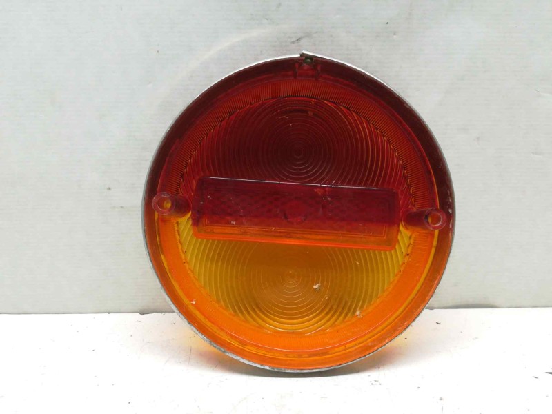 Recambio de piloto trasero derecho para seat 850 850n referencia OEM IAM   SOLO TULIPA